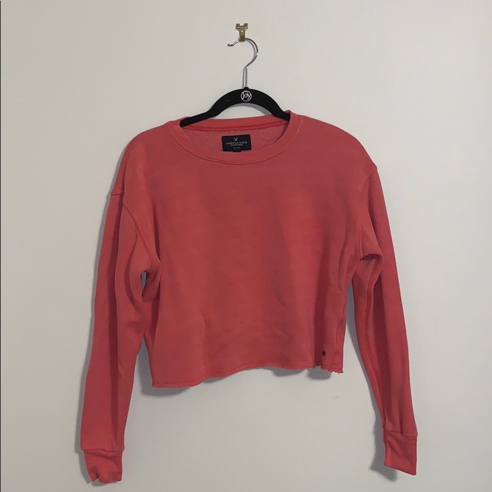 American Eagle Pink cropped sweatshirt